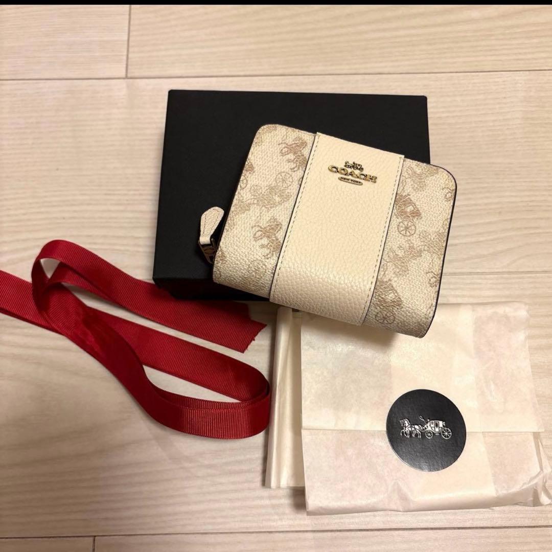 くま　コーチ　財布