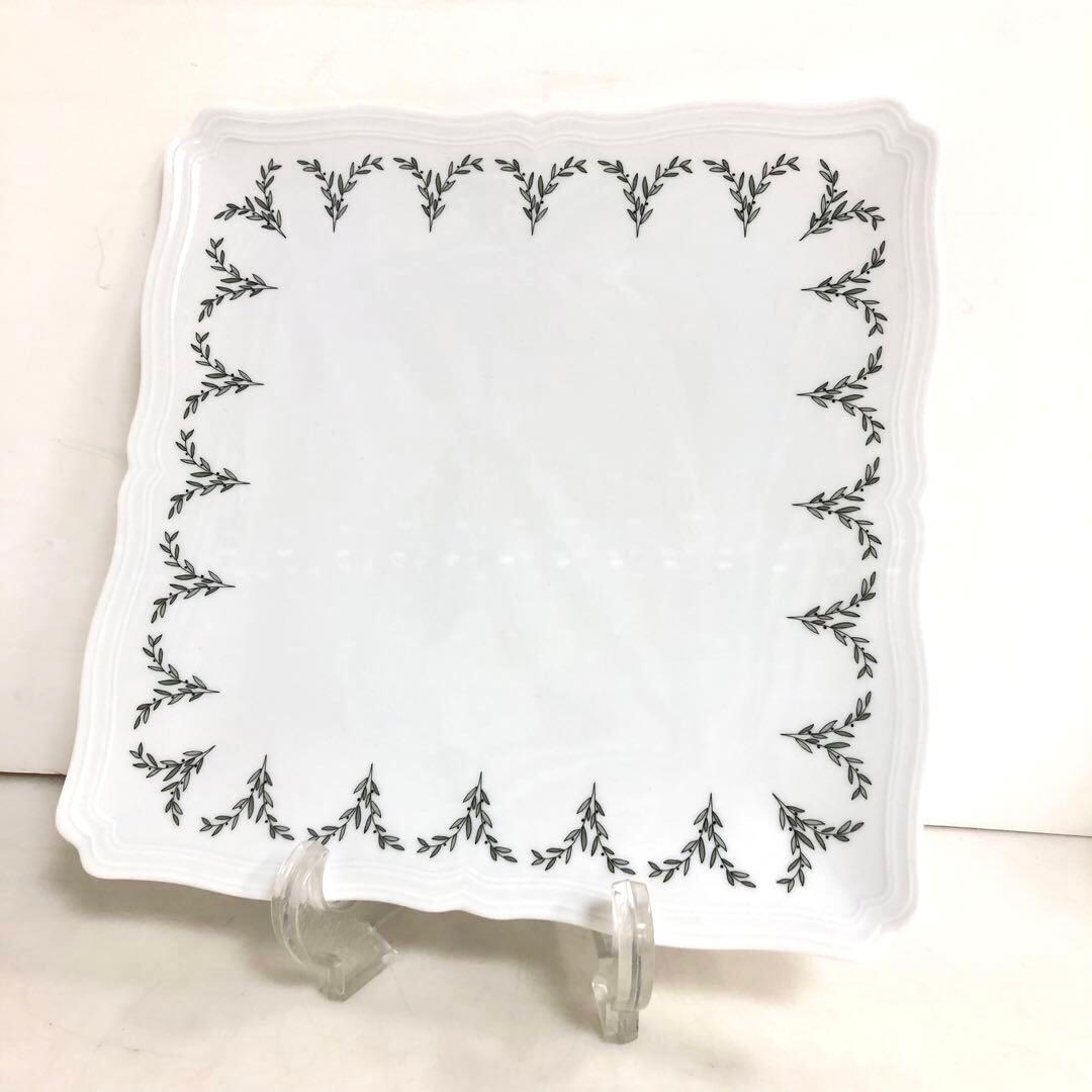 リチャードジノリ　スクエアプレート　オリーヴァ　ミナペルホネンコラボ