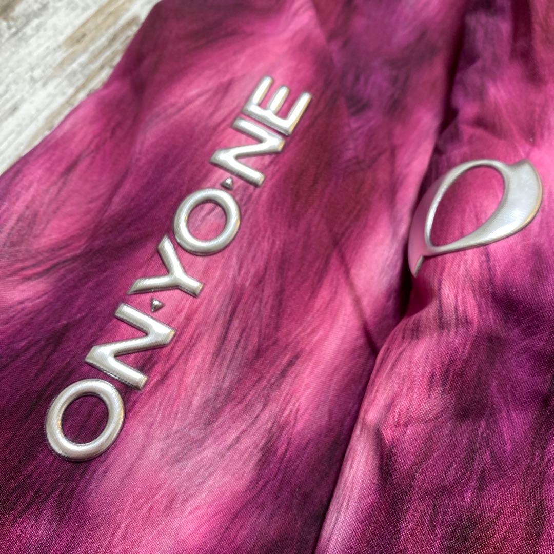 【極美品】ONYONE スキー　スノーボード　ウェアセット（Ｍ）レディース