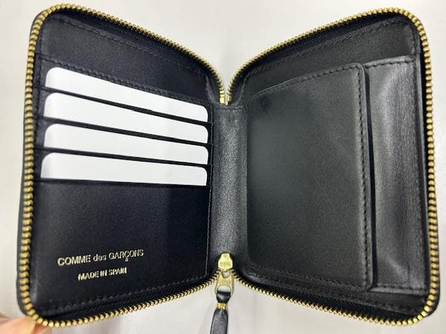 未使用 コムデギャルソン 財布 二つ折り財布 SA2100 ブラック