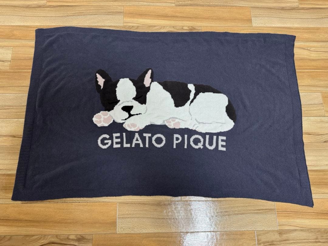 ジェラートピケ　SLEEPING DOG ブランケット