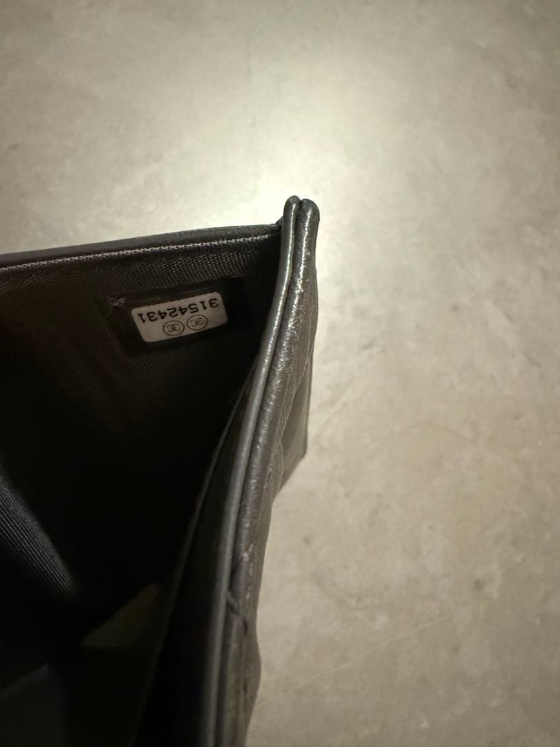 CHANEL三つ折り財布