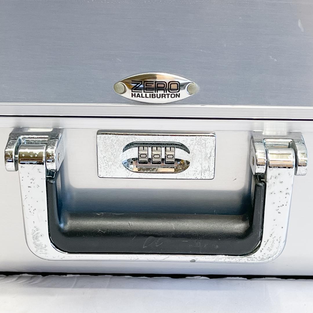 ゼロハリバートン アルミ キャリーケース