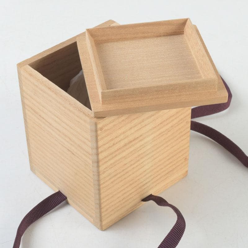 茶道具　螺鈿装飾　草蒔絵　棗　時代箱　V　9673