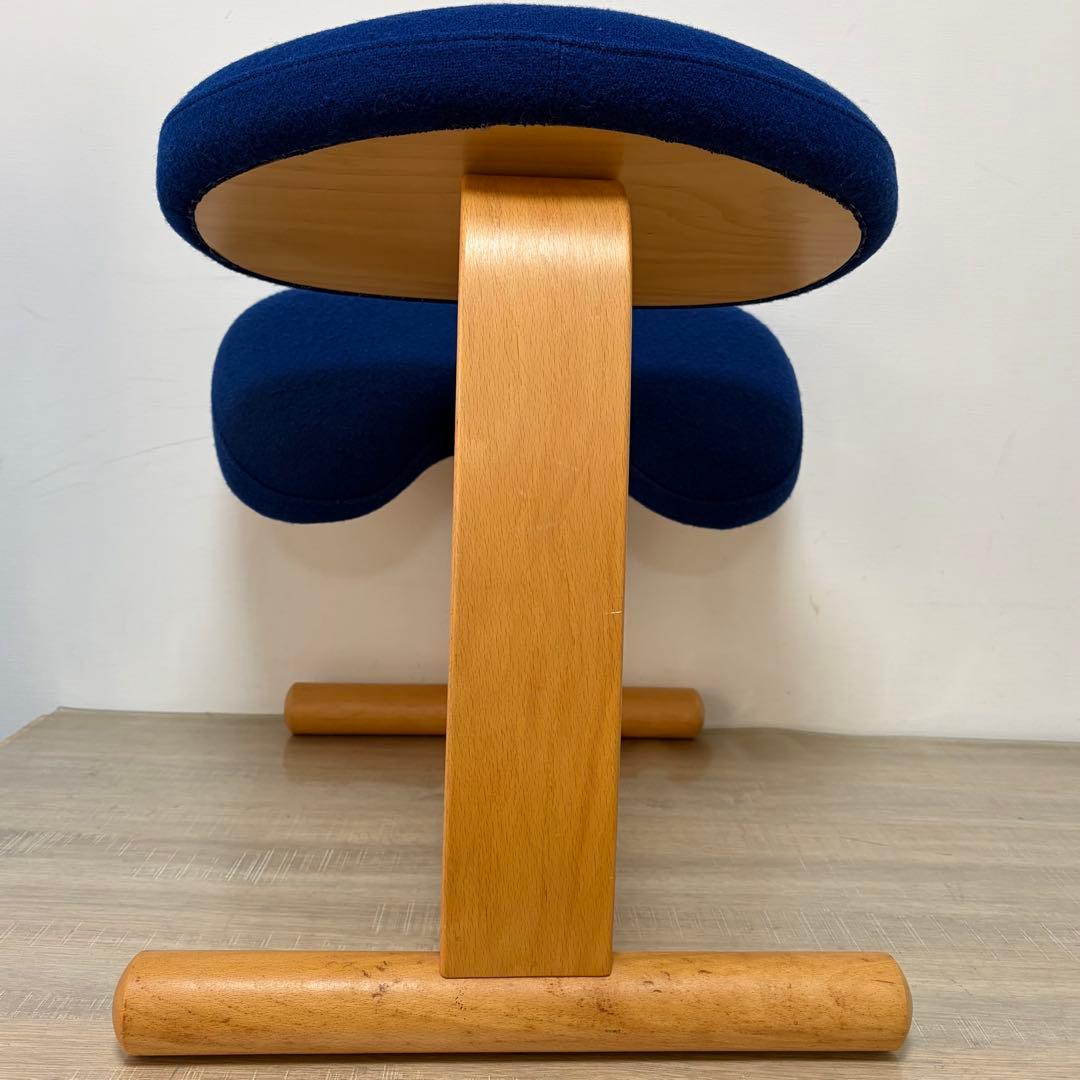 Rybo リボ バランス チェア イージー 姿勢矯正 椅子　ブルー　青