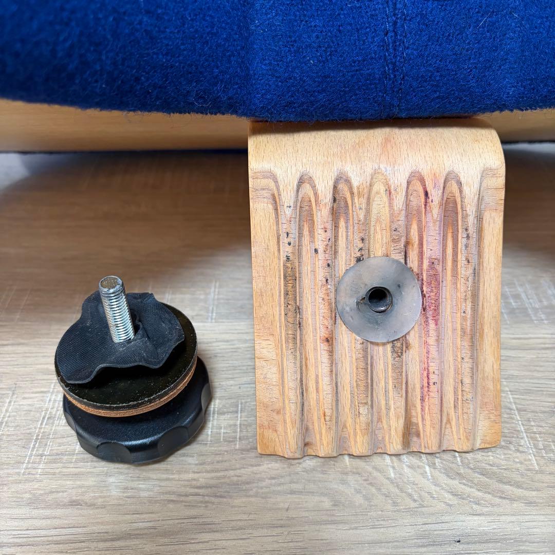 Rybo リボ バランス チェア イージー 姿勢矯正 椅子　ブルー　青