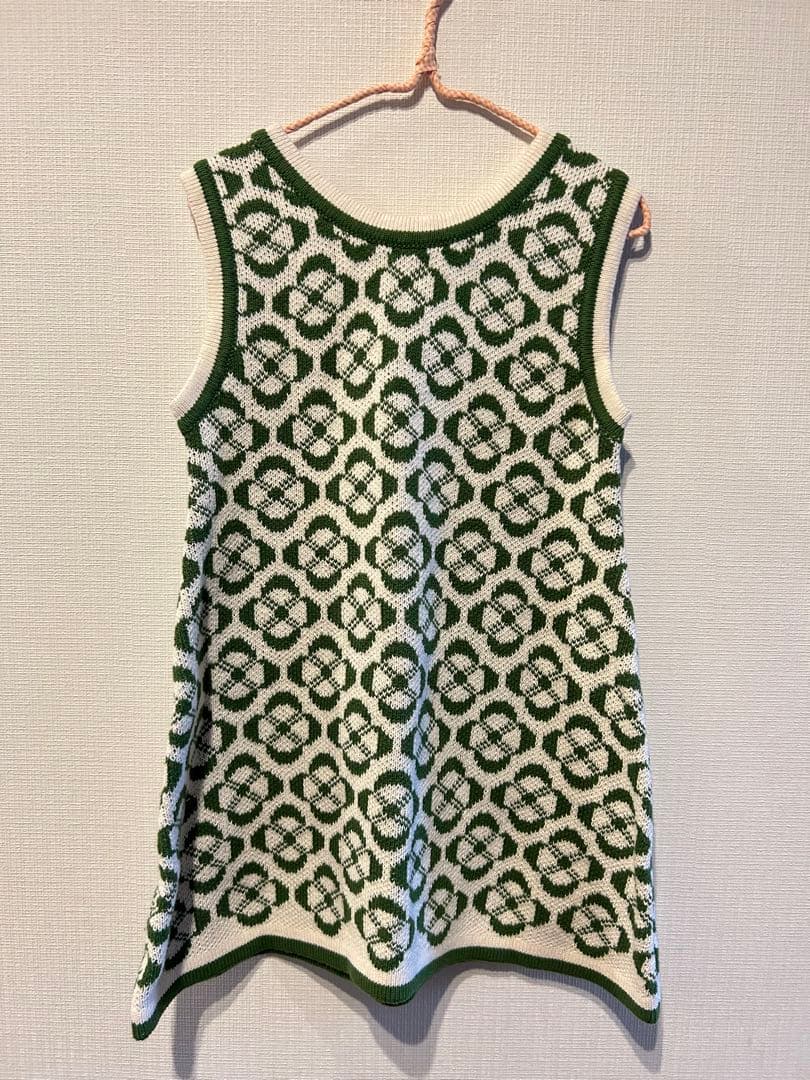 新品未使用　FISH&KIDS ニットワンピース　4-5y