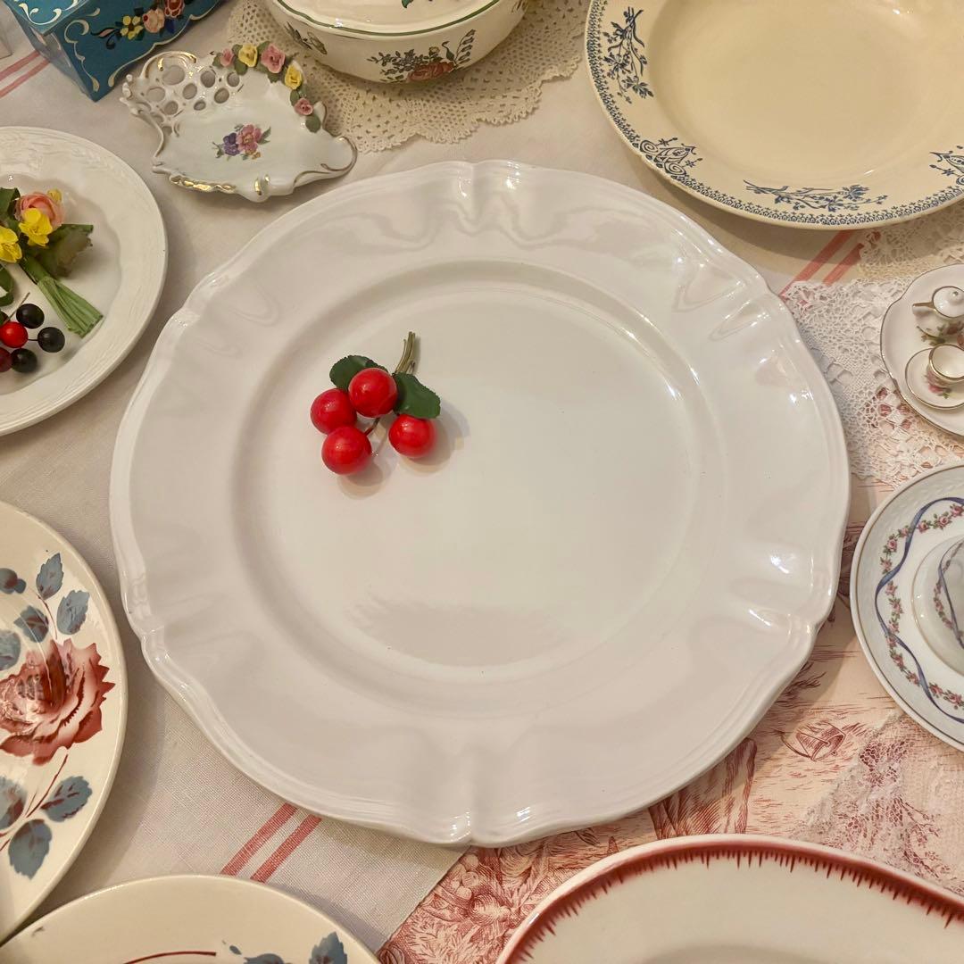 お値下げ♡美品˚✧₊フランスアンティーク˚✧ サルグミンヌの花リムꕤ︎︎大皿❁⃘˚✧⁎