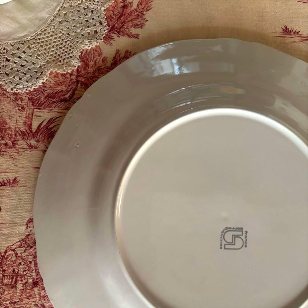 お値下げ♡美品˚✧₊フランスアンティーク˚✧ サルグミンヌの花リムꕤ︎︎大皿❁⃘˚✧⁎