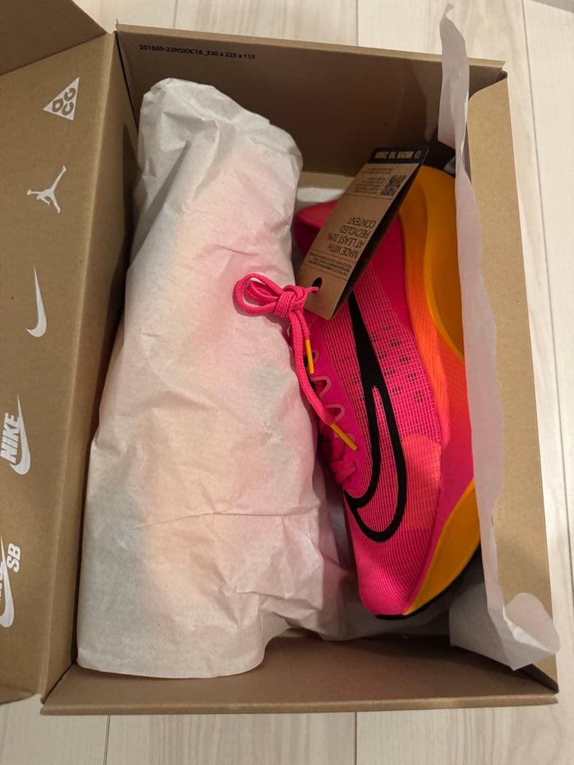 正規店購入品　ナイキ ズーム フライ 5 NIKE ピンク