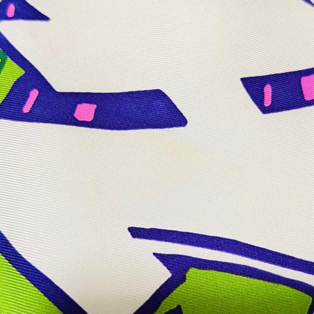 HERMES エルメス カレ90　グラフィティ スカーフ マルチカラー シルク