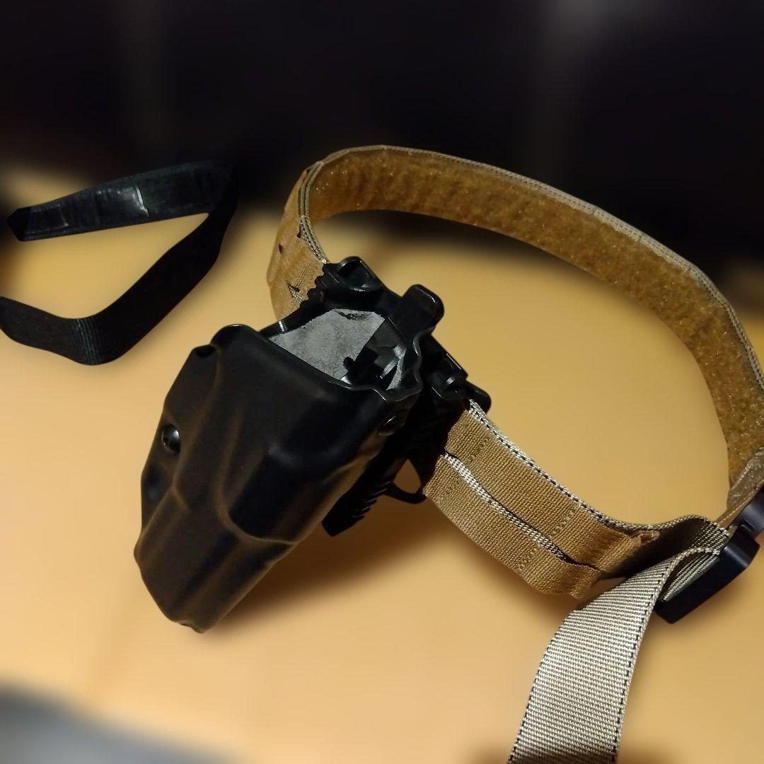 米国製　 215 GEAR　ファーストライン　ベルト　コブラバックル付き