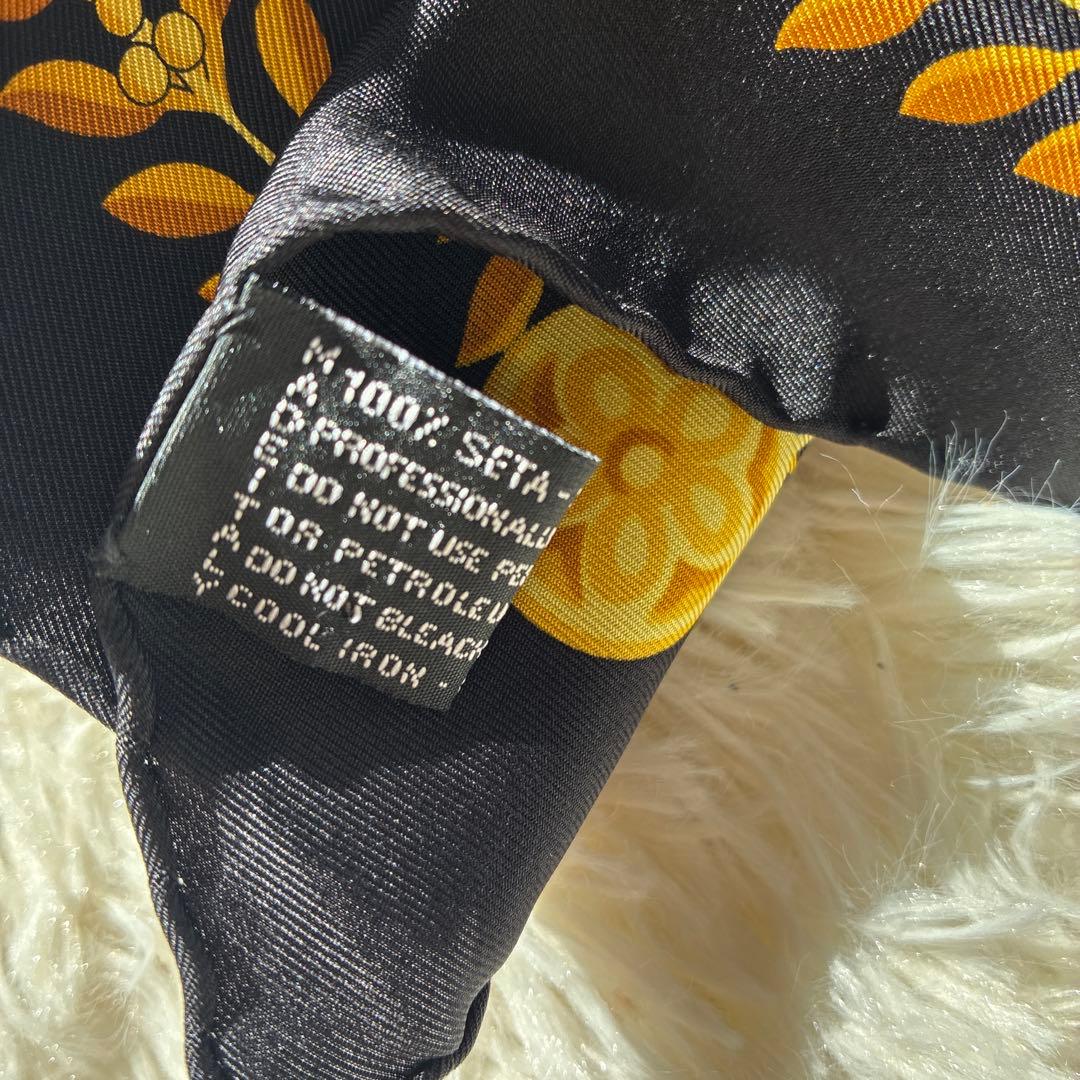 ベルサーチ セタシルク 　ATELIER　バロッコ　SILKスカーフ