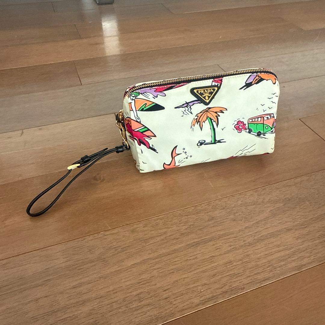 PRADA 非売品　サーフィン柄　ポーチ