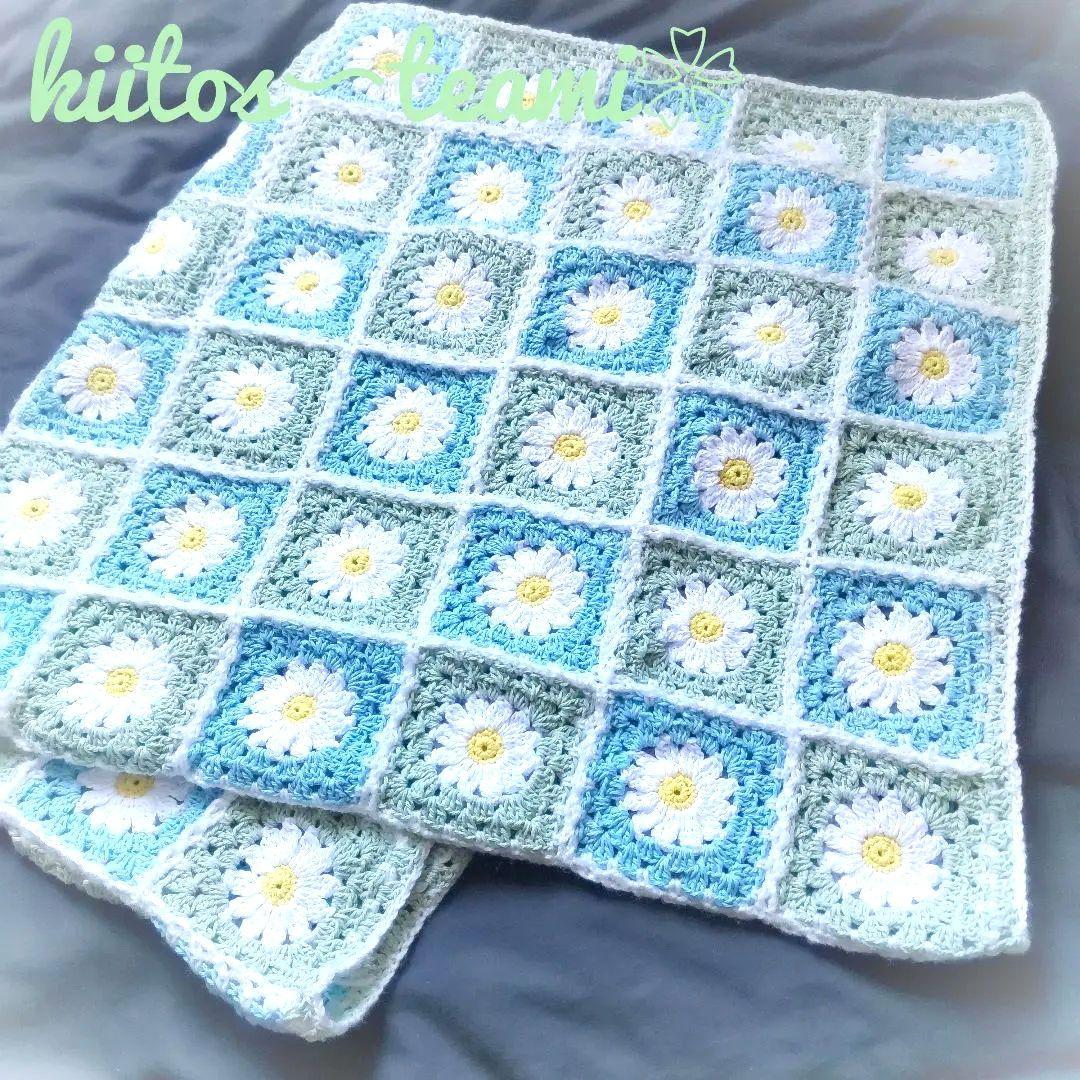 モチーフ編み　マルチカバー　ブランケット　ベットカバー　 マーガレット