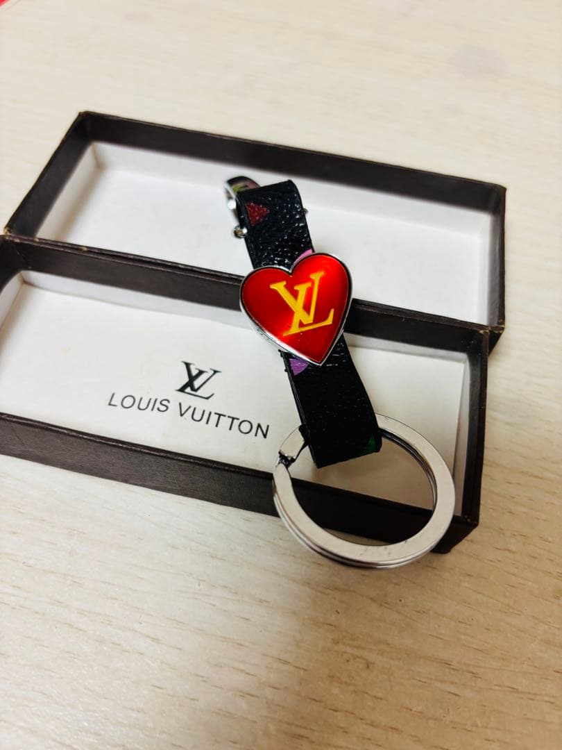 ｟極美品｠LOUIS VUITTON キーホルダー