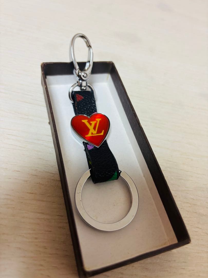 ｟極美品｠LOUIS VUITTON キーホルダー