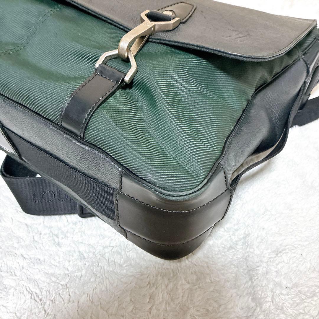 ルイヴィトン　デルスー　タイガ　ショルダーバッグ　メッセンジャーバッグ