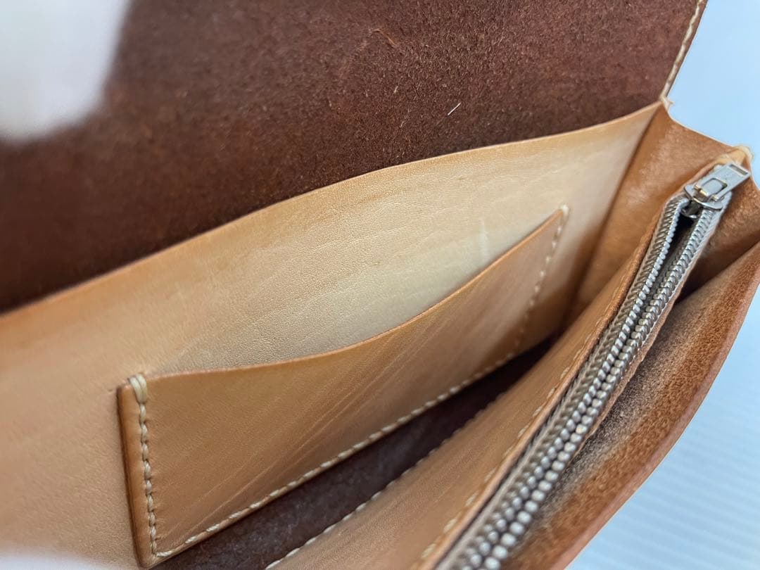 (美品) ラッキージョン オイルレザーウォレット OWTH1-CAMEL