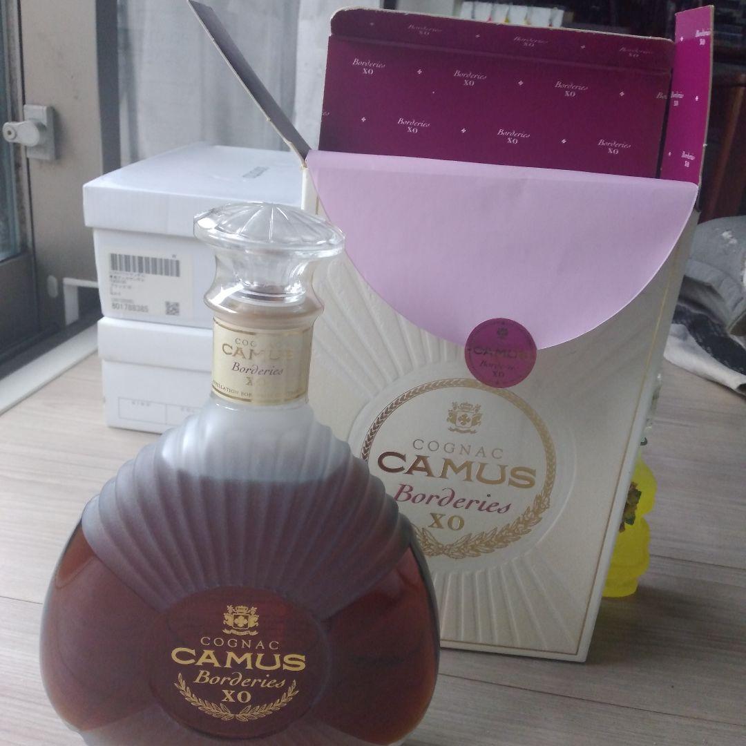 CAMUS Borderies XO コニャック 専用ボックス付き