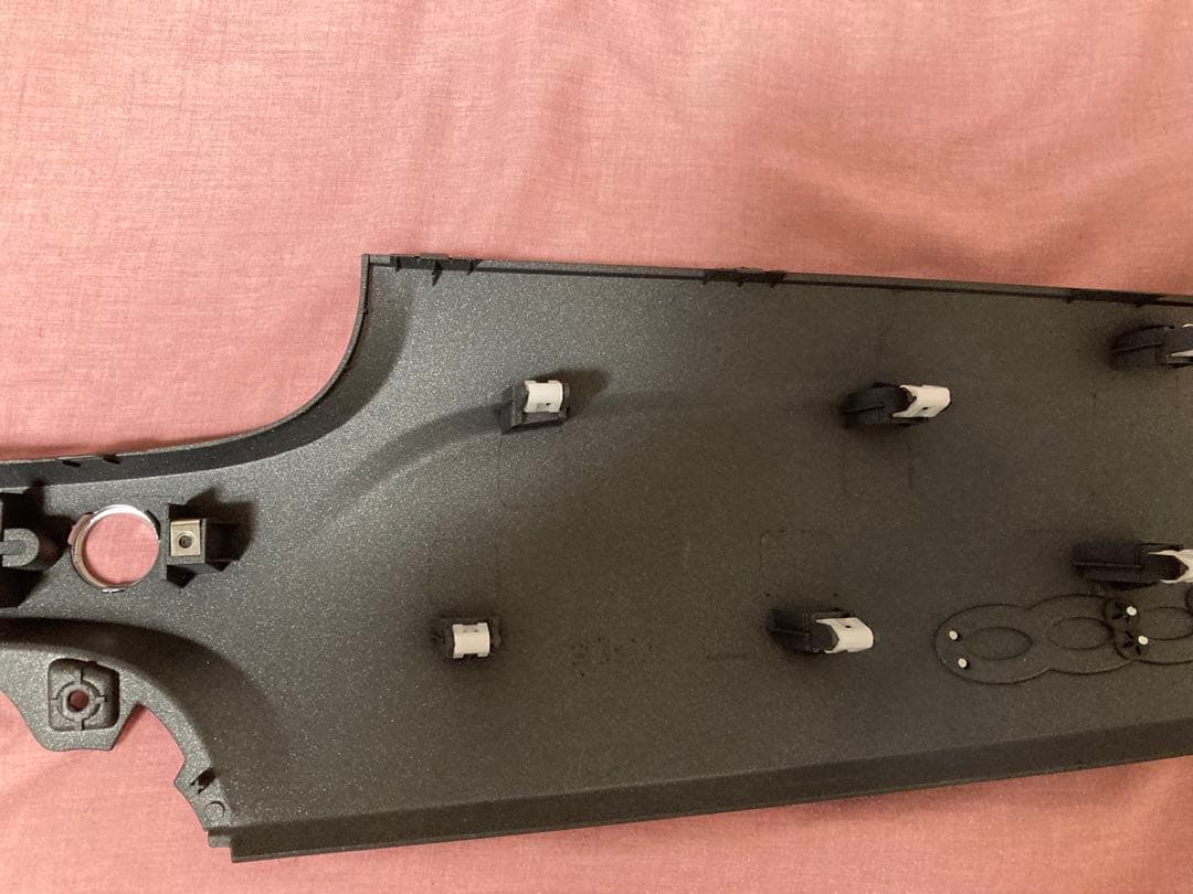 アバルト595コンペティツィオーネ　インパネ　ダッシュパネル　右ハンドル