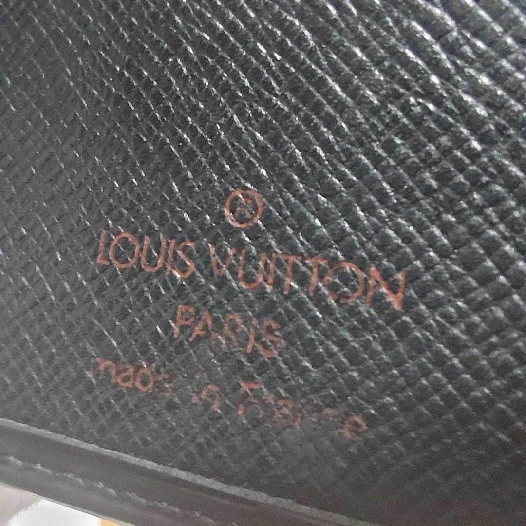 Louis Vuitton ルイヴィトン エピ コンパクト二つ折財布 ブラック