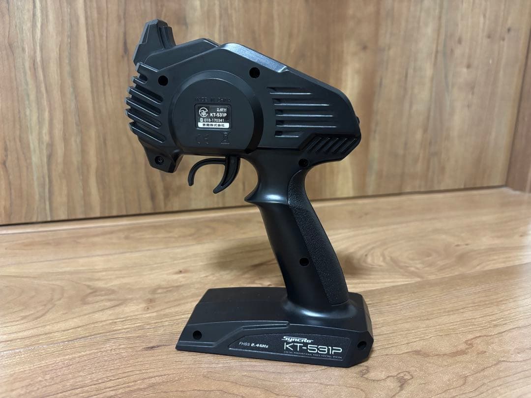 スズキ ジムニー ラジコン イエロー 1/10