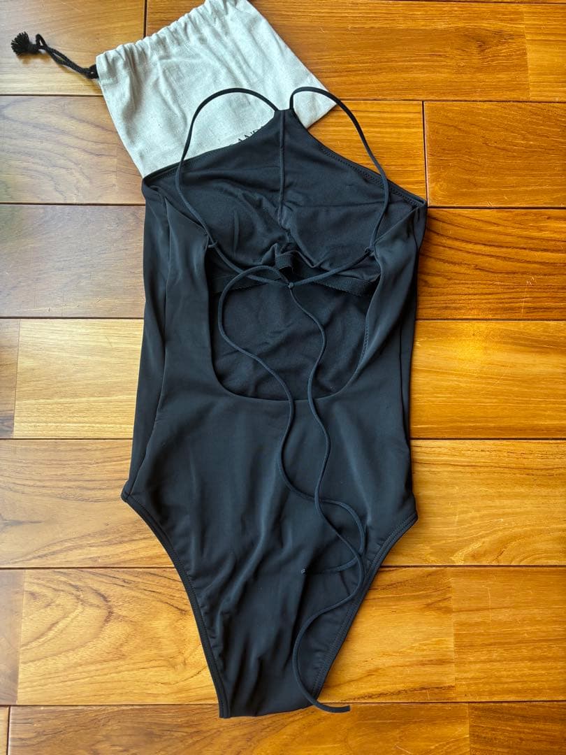 SISANDI Australia ★ZAHA CLASSICブラック　サイズ1