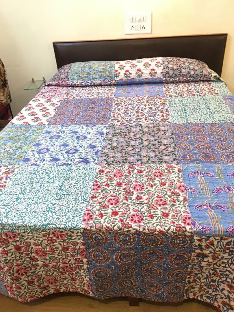ブロックプリント　パッチワーク　マルチカバー  ベットカバー