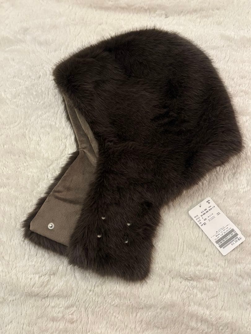 新品タグ付き⭐︎セルリCELERI FUR BALACLAVAブラウンアパルトモン