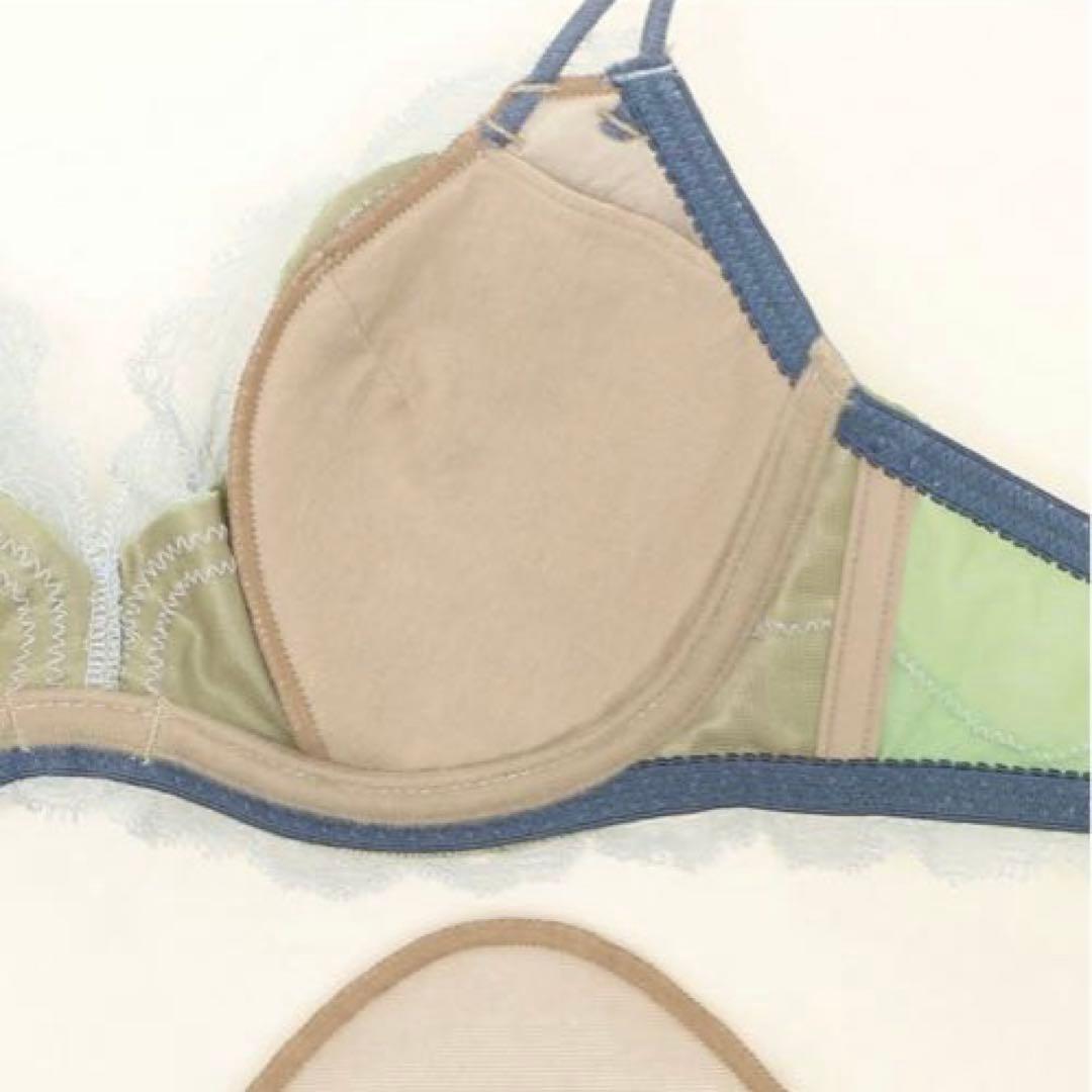 【専用】chut! ベイカー恵利沙ネイビー A-B65,A70 GストリングL