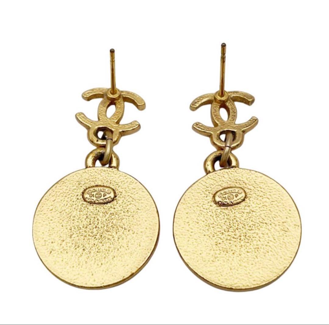 超美品【CHANEL】スイングスターピアス　箱付き