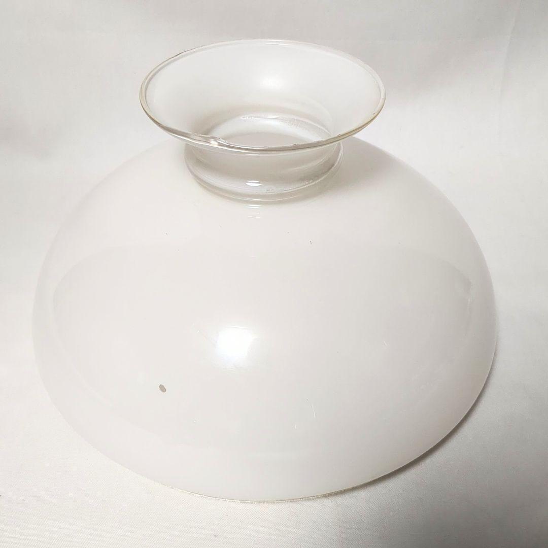 アンティーク風　ミルクガラスシェード　フロアランプ