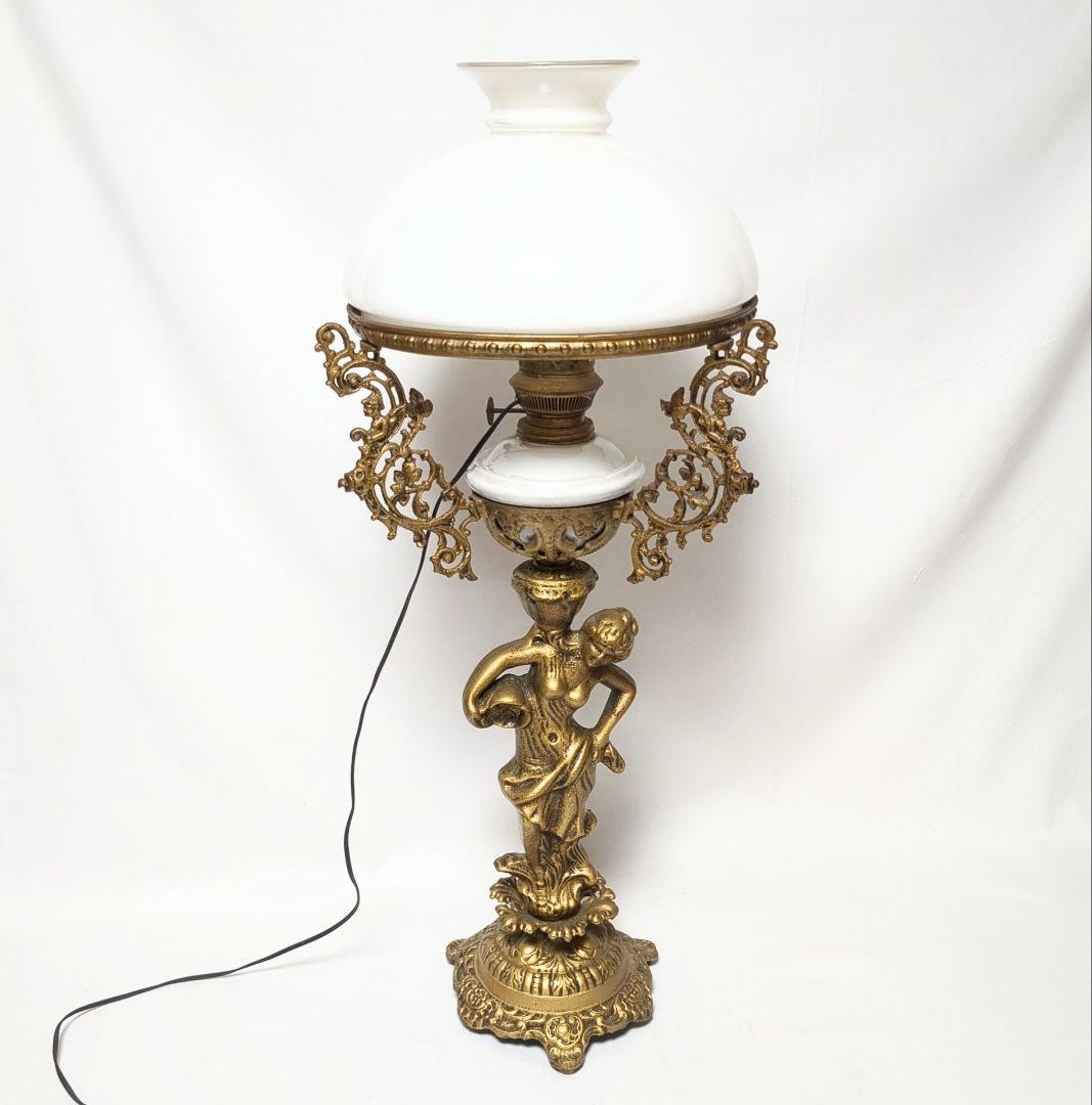 アンティーク風　ミルクガラスシェード　フロアランプ