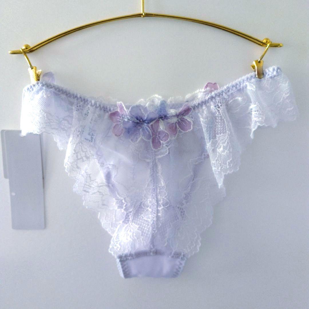 【新品】ワコール《パルファージュ》重力に負けないバストケアBra E70/M