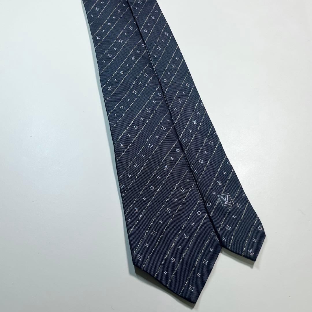 希少✨良品✨LOUIS VUITTON ルイヴィトン　ネクタイ　モノグラム