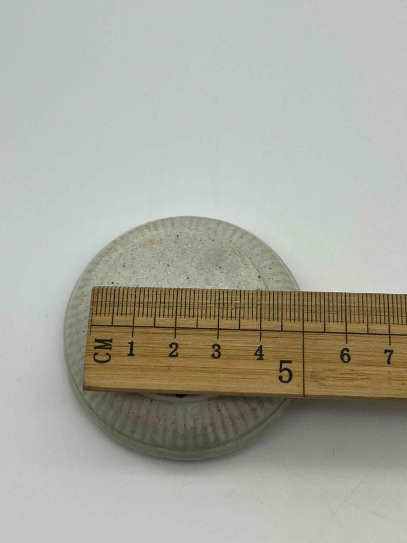 宋時代 青磁 越州窯　刻花卉文共蓋壺　蓋付き、 刻蓮花朱泥盒 香盒(F-86)