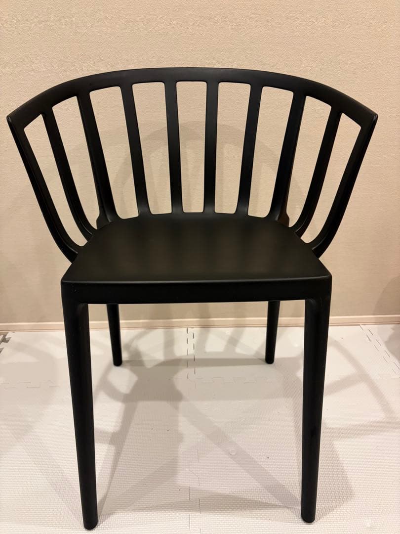 Kartell カルテル　アームチェア ヴェニス　マット ブラック ②