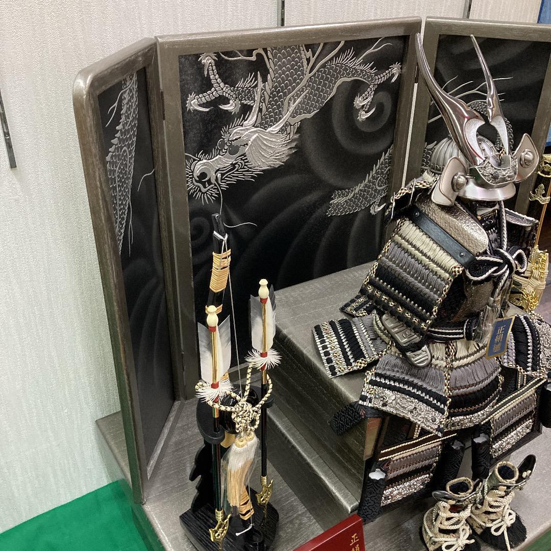 F4 訳あり特価！台巾75㎝位　五月人形鎧飾り　収納鎧飾り　五月鎧飾り