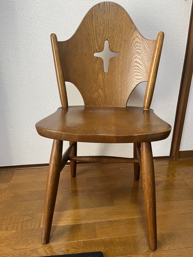 ①WINDS太平 ダイニングチェア チャーチチェア 十字架 飛騨家具