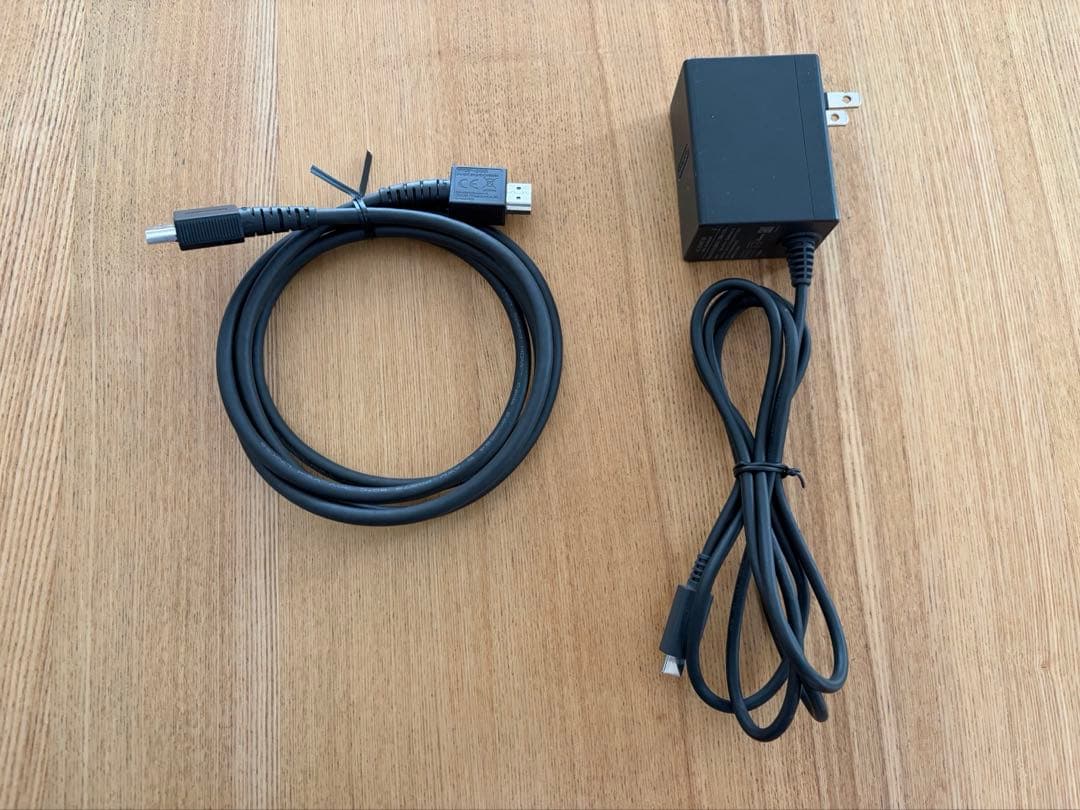 NINTENDO SWITCH 任天堂 スイッチ 本体 完品 付属品あり