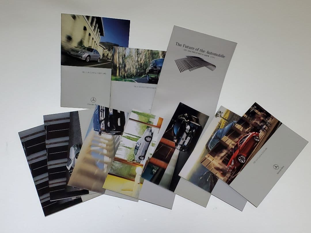 貴重、外車国産車 カタログ250枚1995年~2024年。価値を生かすのは貴方