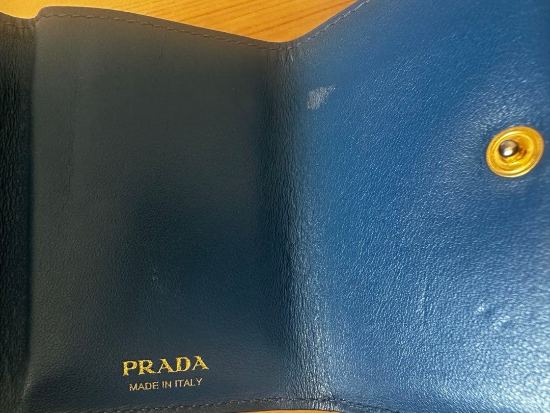 PRADA プラダ 三つ折り財布 サフィアーノ レザー ブルー ゴールド金具