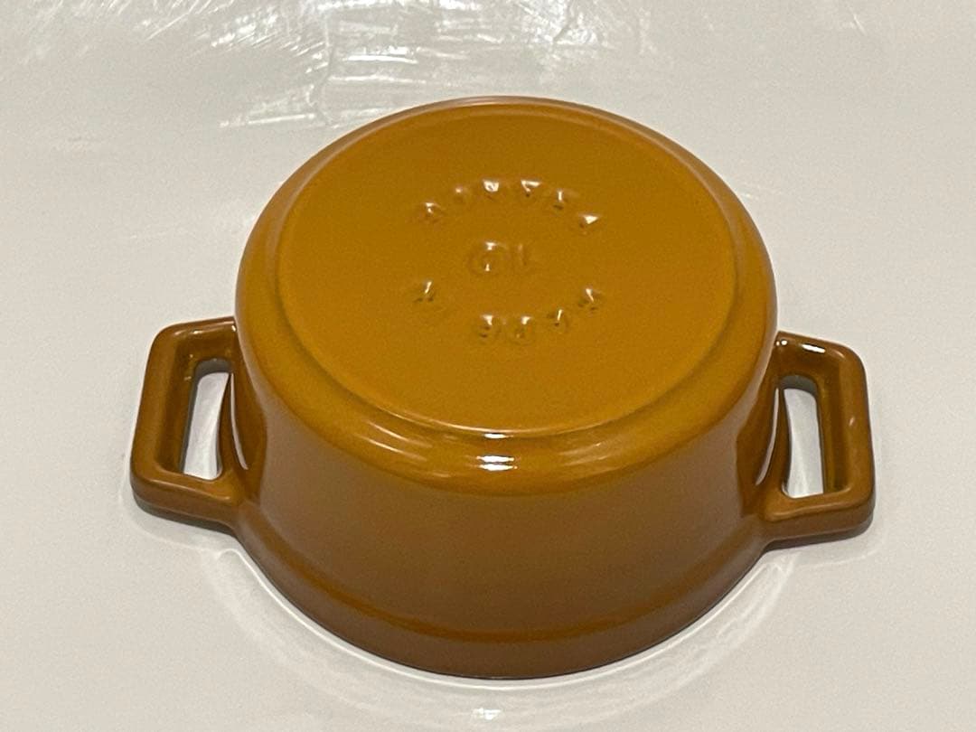 ストウブ　ココテン　10cm マスタード