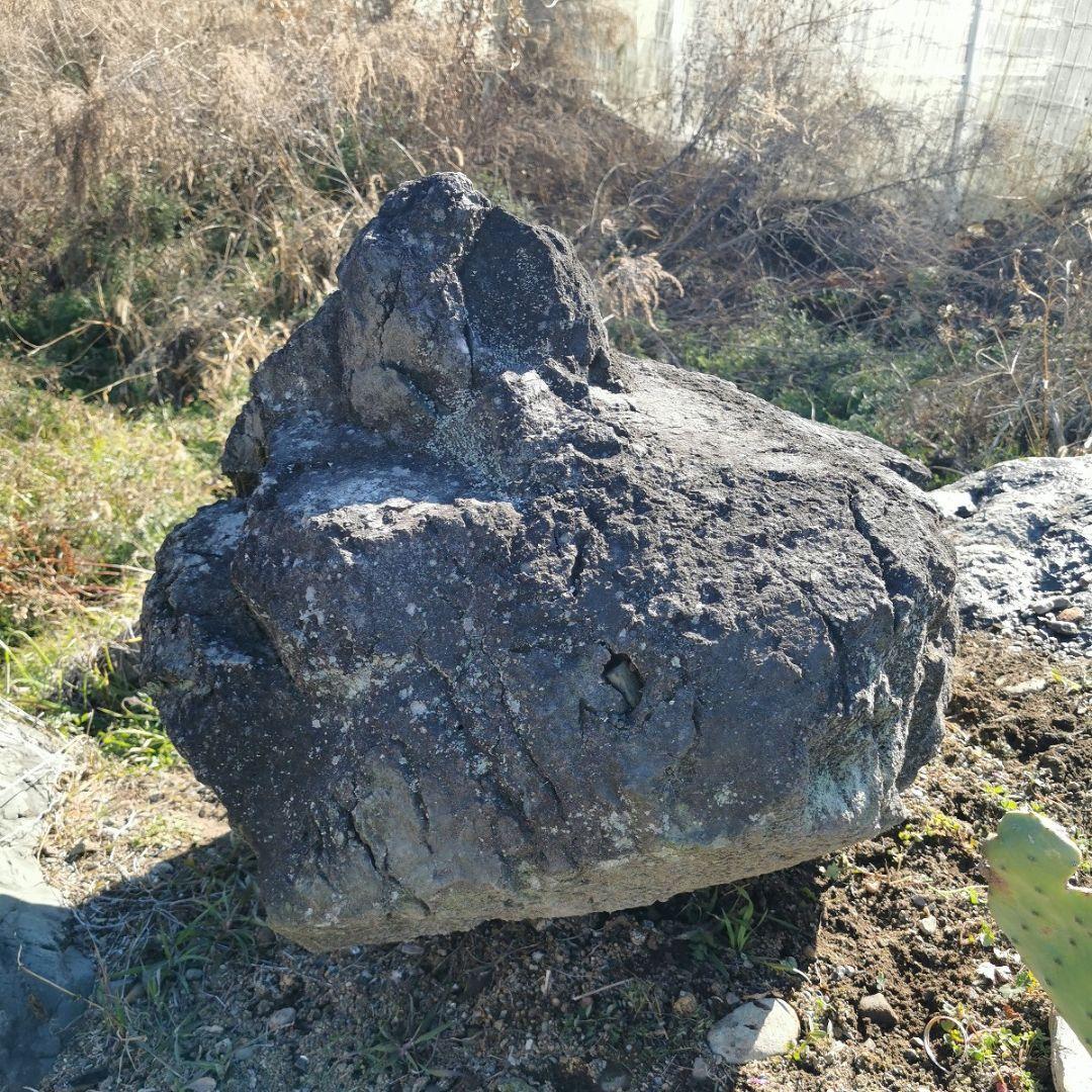 浅間　溶岩石　165キロ　庭石　鑑賞石　石　庭　坪庭　ガーデニング　置物