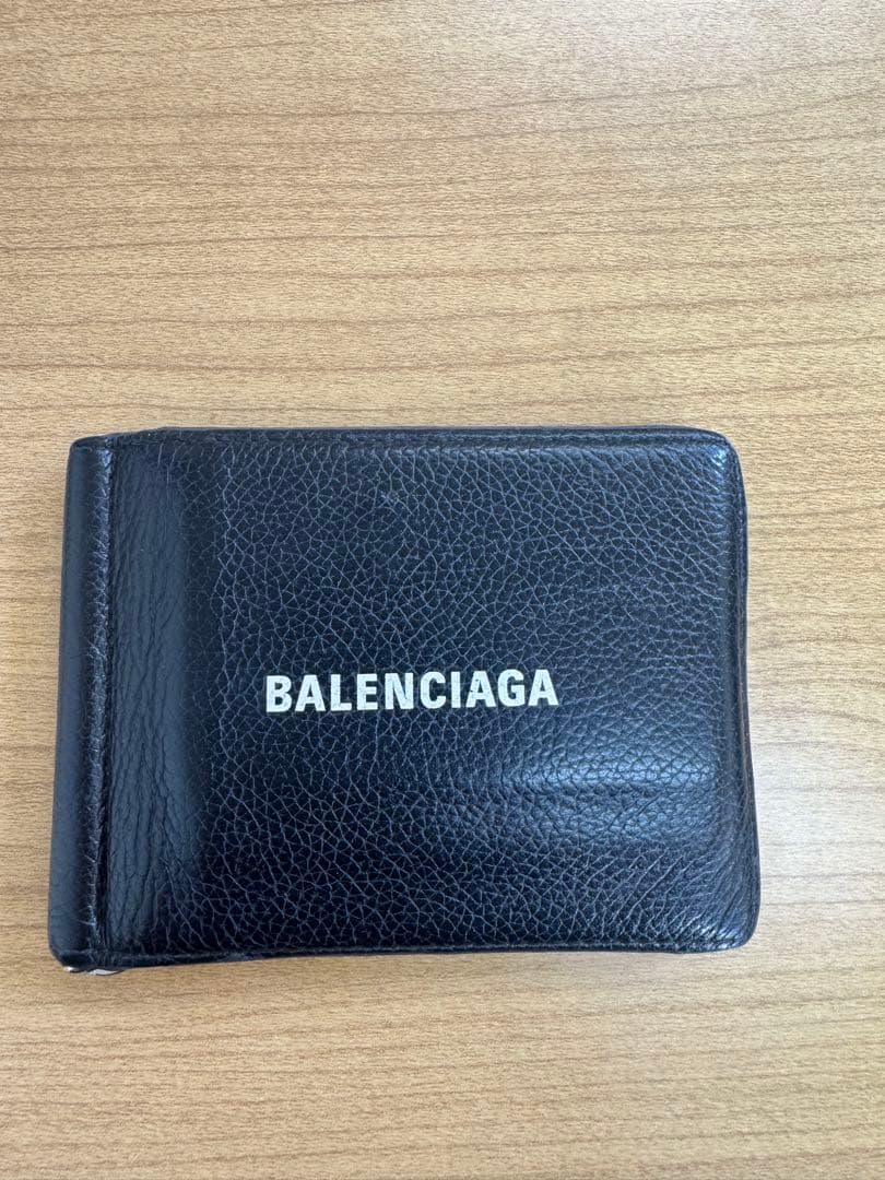 BALENCIAGA 二つ折りマネークリップ 黒