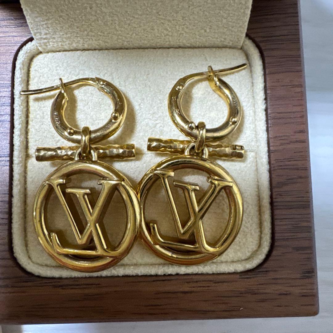 ルイヴィトン　ピアス