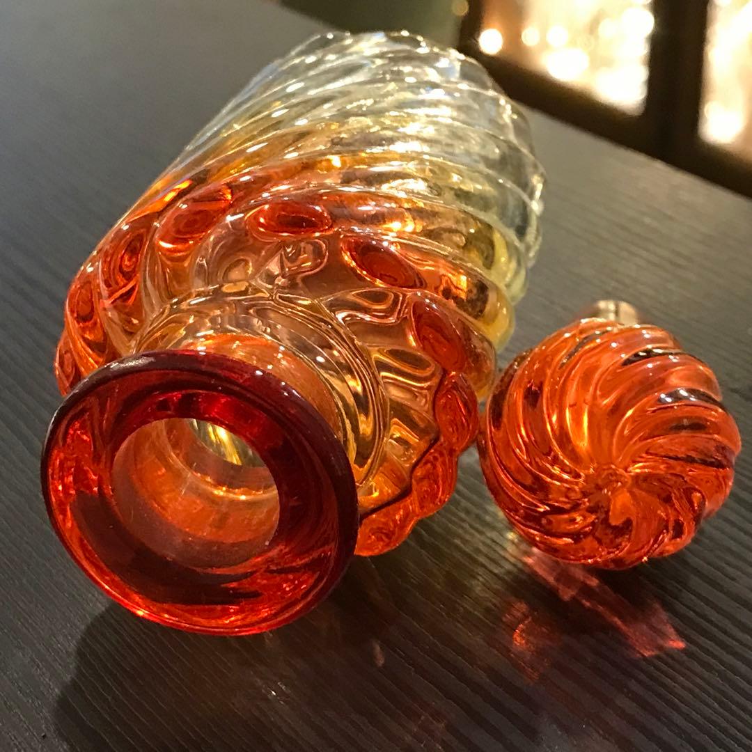 美オールドバカラBACCARATバンブーBambou赤から無色のフラコーン