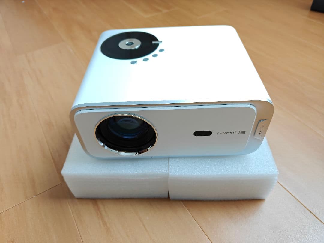 ​【極美品】WiMiUS P63 プロジェクター 1080PフルHD