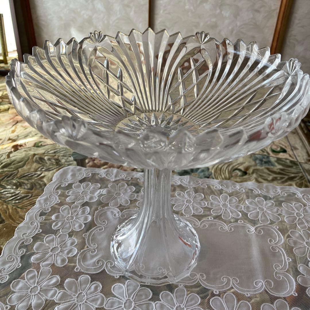 カットガラス製フルーツスタンド